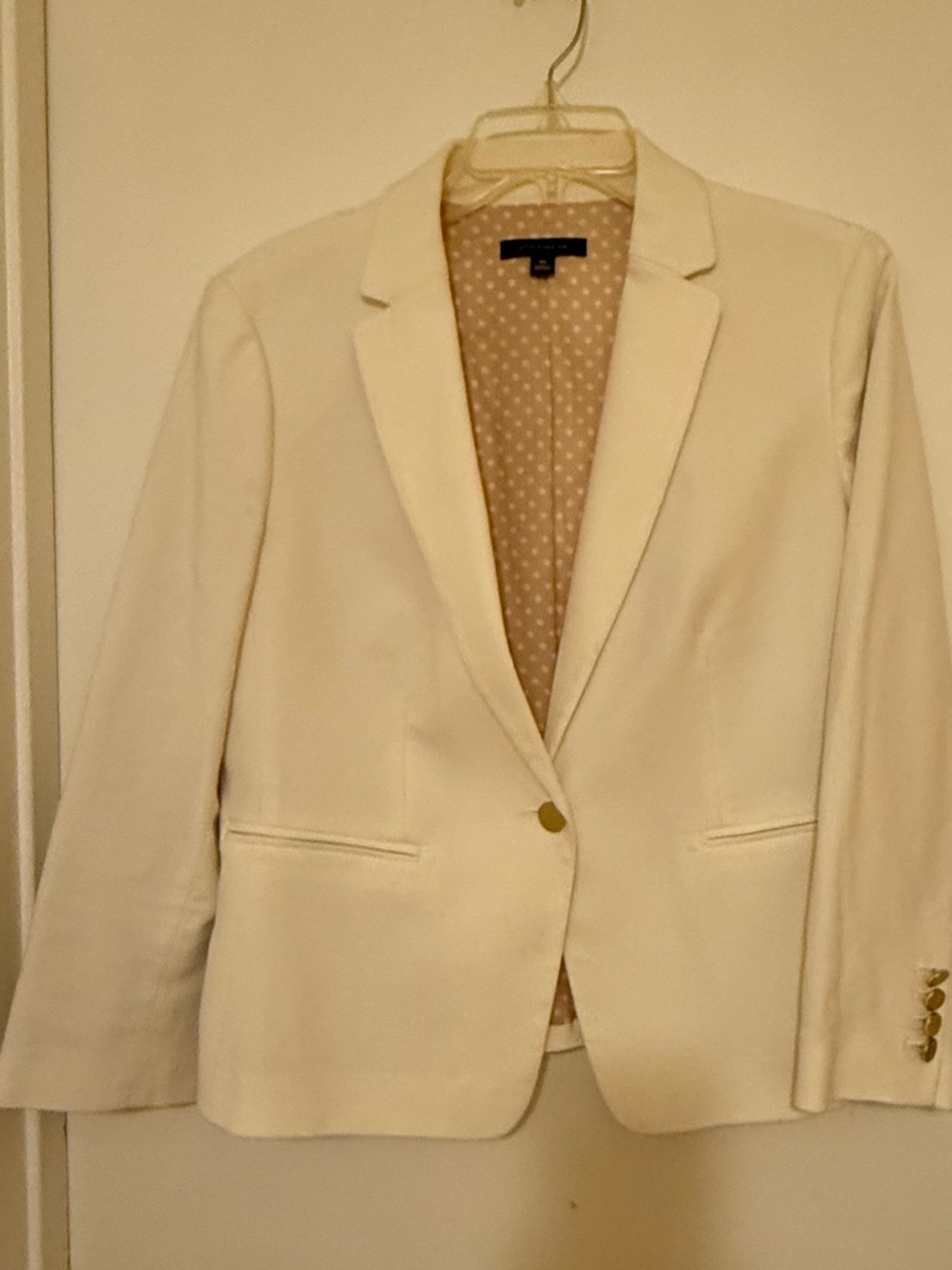 ANN TAYLOR CREAM SPORTS JACKET SIZE 10